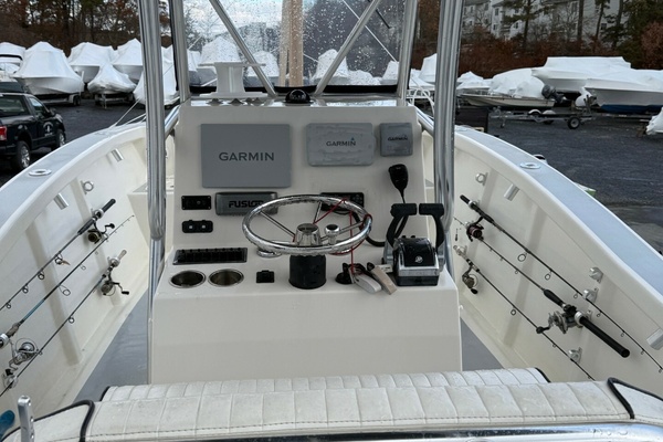 27ft AmeraCat Yacht For Sale