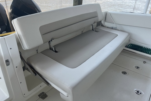 Offshore Investment 32ft Boston Whaler Yacht For Sale