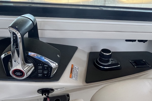 Offshore Investment 32ft Boston Whaler Yacht For Sale