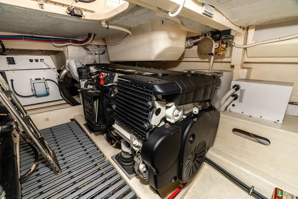 2016 Tiara Yachts 44