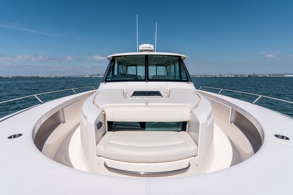 2016 Tiara Yachts 44