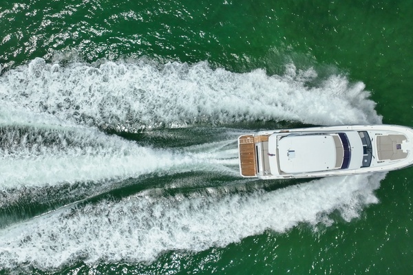 Photo of the 2023 Prestige 590