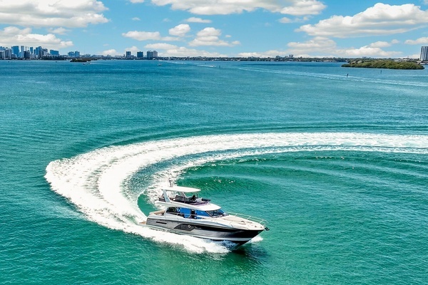 Photo of the 2023 Prestige 590