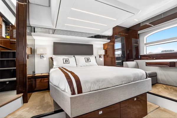 61ft Prestige Yacht For Sale