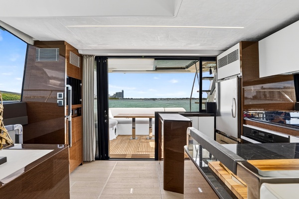 61ft Prestige Yacht For Sale