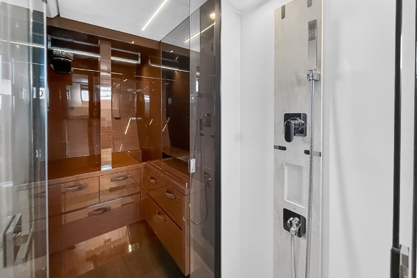 61ft Prestige Yacht For Sale