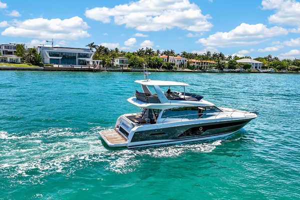 61ft Prestige Yacht For Sale