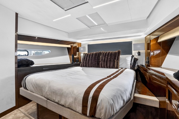 61ft Prestige Yacht For Sale