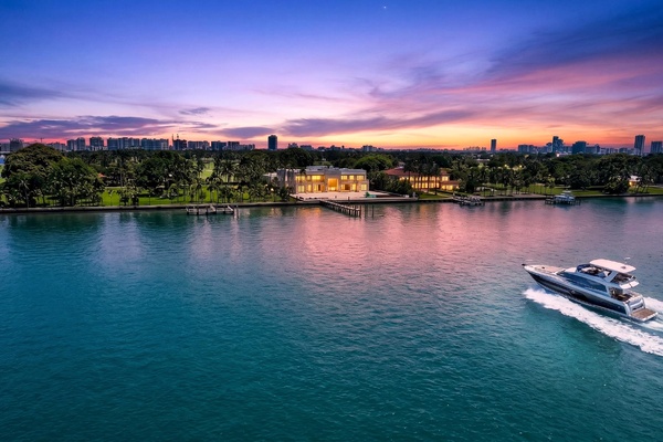 61ft Prestige Yacht For Sale