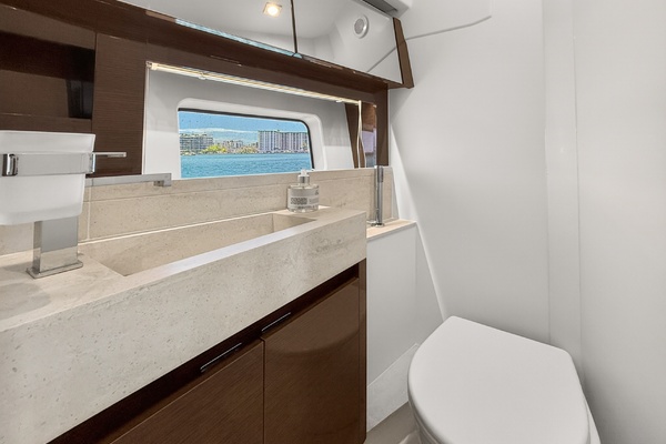 61ft Prestige Yacht For Sale