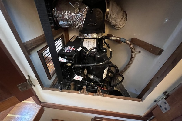 Sea For Two 26ft Nordic Tugs Yacht For Sale