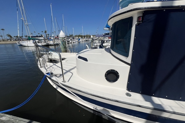 Sea For Two 26ft Nordic Tugs Yacht For Sale