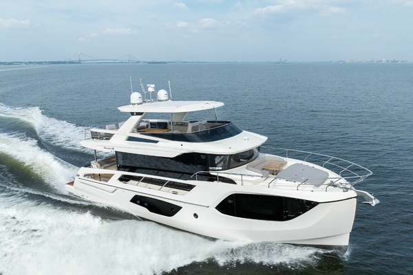 64ft Absolute Yacht For Sale