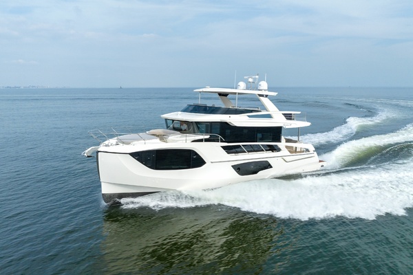 64ft Absolute Yacht For Sale