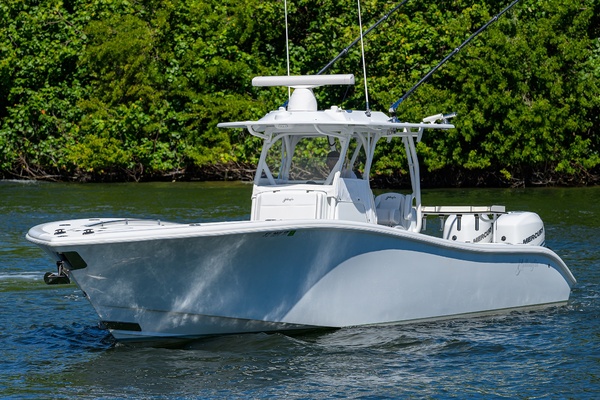 34ft Yellowfin Yacht For Sale