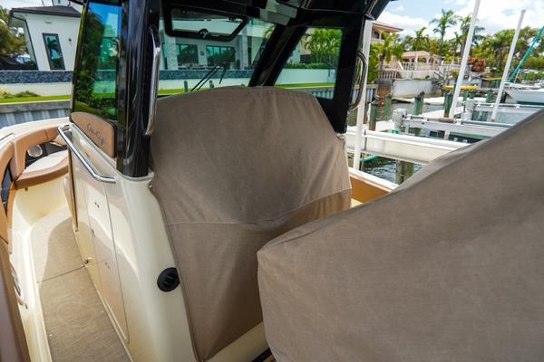 31ft Chris Craft Yacht For Sale