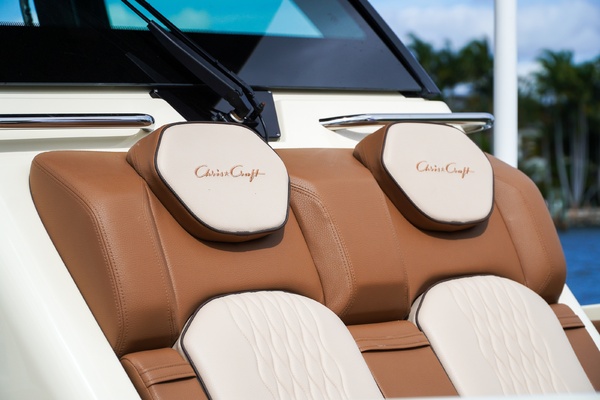 31ft Chris Craft Yacht For Sale