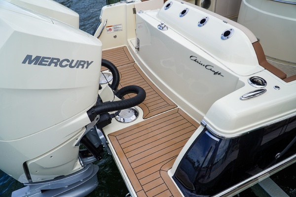 31ft Chris Craft Yacht For Sale