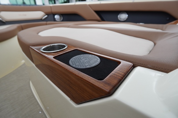 31ft Chris Craft Yacht For Sale