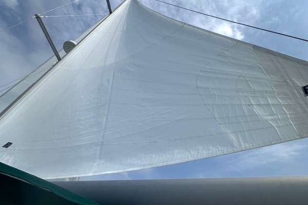 Photo of the 2005 Beneteau 42 CC "Gemini's Escape II"