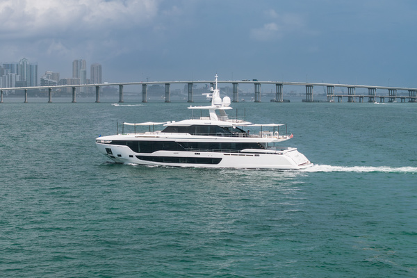 118ft Azimut Yacht For Sale
