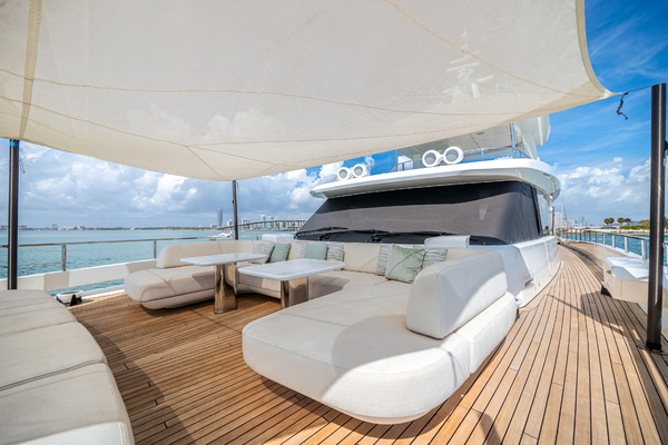 2024 Azimut 118
