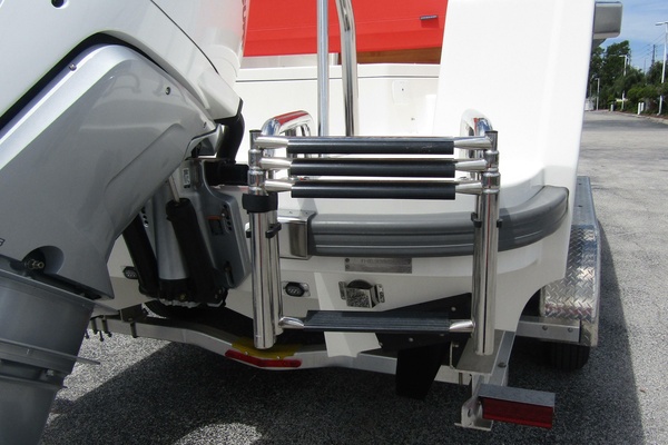 26ft Nimbus Yacht For Sale