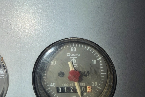 1992 Tiara Yachts 27