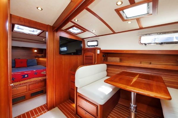 Zanner 42ft Sabre Yacht For Sale