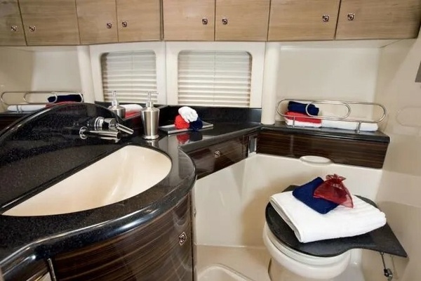 Moderation 45ft Formula Yacht For Sale