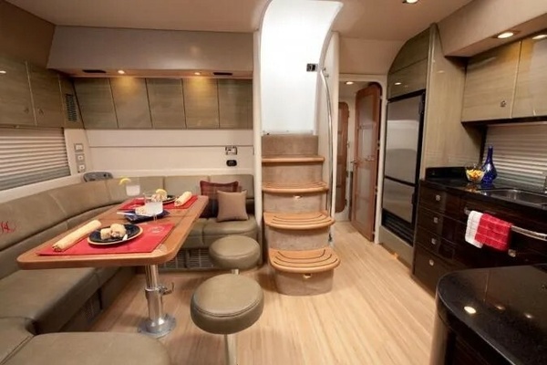 Moderation 45ft Formula Yacht For Sale