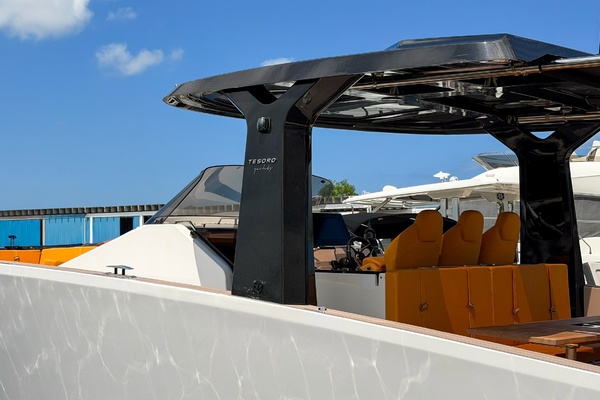 40ft Tesoro Yacht For Sale