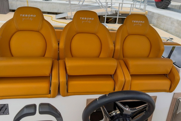 40ft Tesoro Yacht For Sale