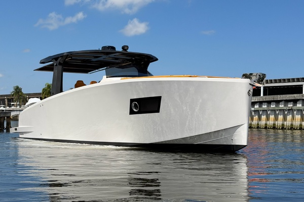 40ft Tesoro Yacht For Sale