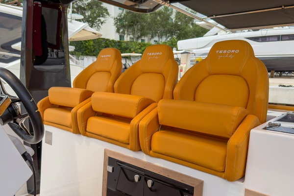 40ft Tesoro Yacht For Sale
