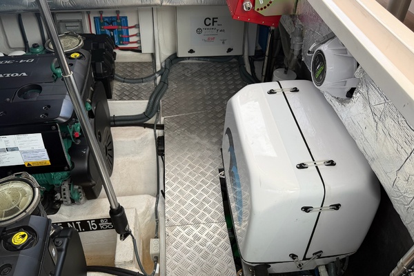 40ft Tesoro Yacht For Sale