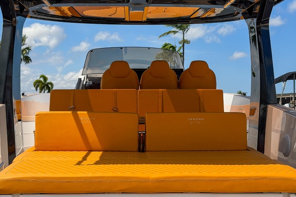 40ft Tesoro Yacht For Sale