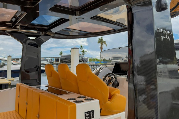 40ft Tesoro Yacht For Sale