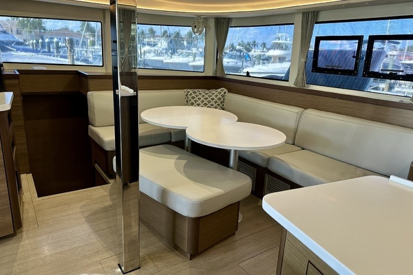 Lagoon 42 Yacht For Sale