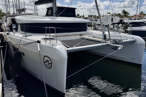 42-ft-Lagoon-2020-42-Owners Version-Hollywood Florida United States yacht for sale