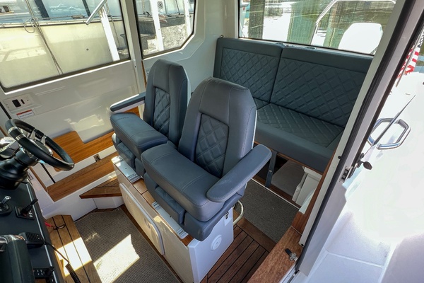 Dasmas 28ft Axopar Yacht For Sale