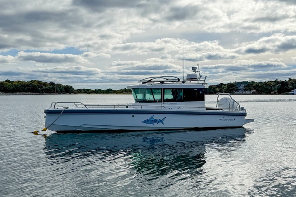 2020 Axopar 28 Cabin