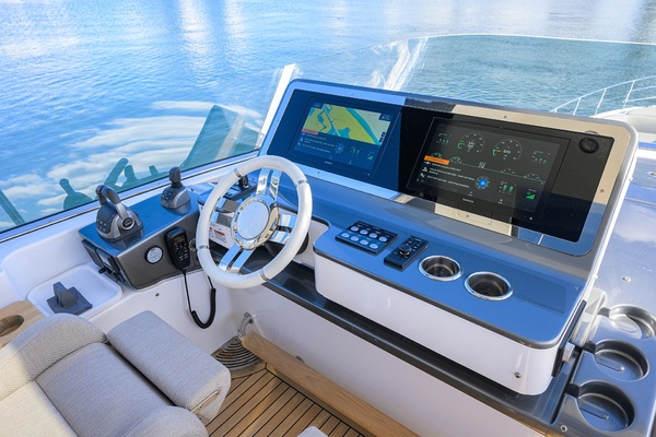 DT78 78ft Azimut Yacht For Sale