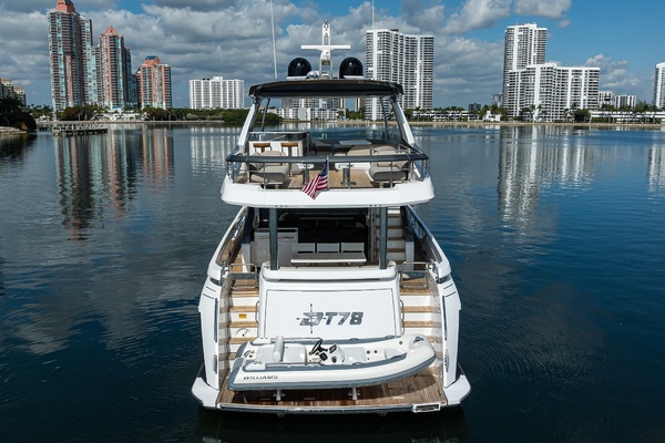DT78 78ft Azimut Yacht For Sale
