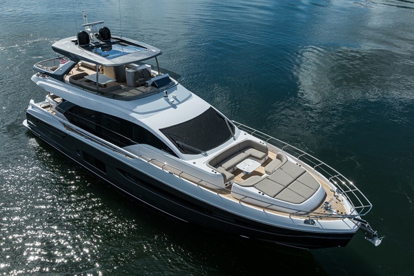 DT78 78ft Azimut Yacht For Sale