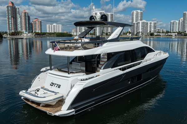DT78 78ft Azimut Yacht For Sale