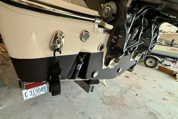 Suits ME 28ft Grady White Yacht For Sale