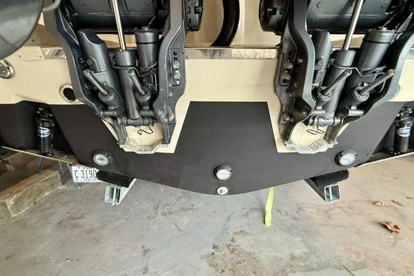 Suits ME 28ft Grady White Yacht For Sale