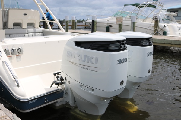 ANAM CARA 31ft Pursuit Yacht For Sale