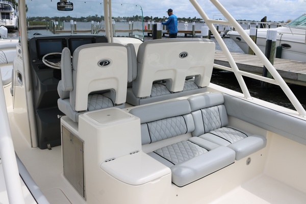 ANAM CARA 31ft Pursuit Yacht For Sale